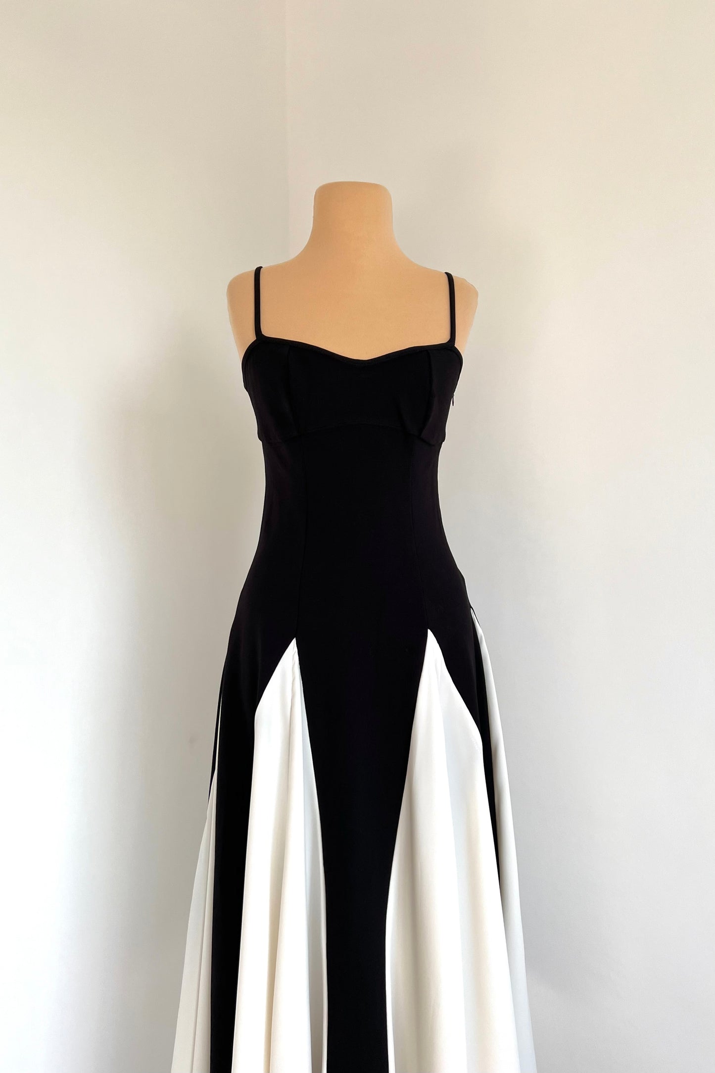 Esmeralda Dress