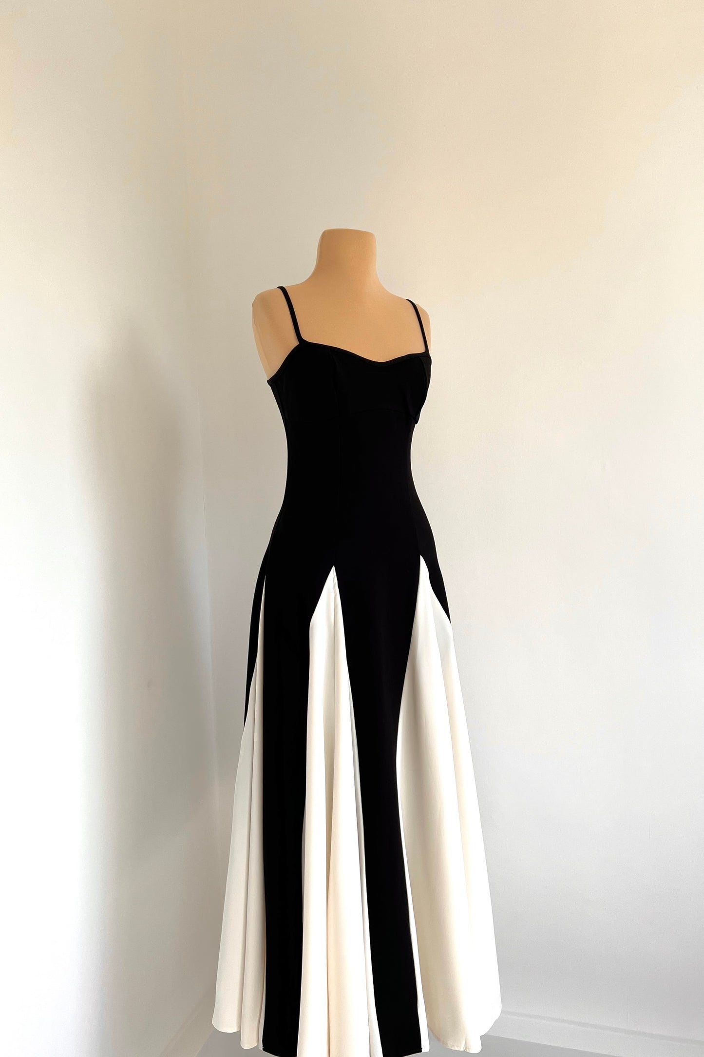 Esmeralda Dress