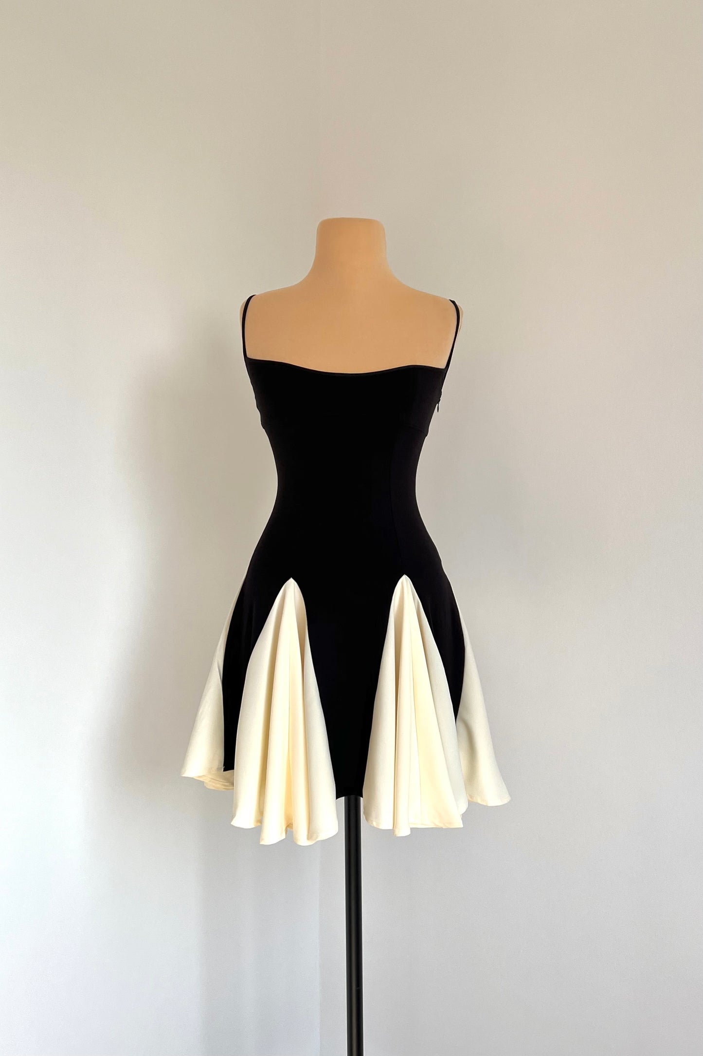 Esma Dress