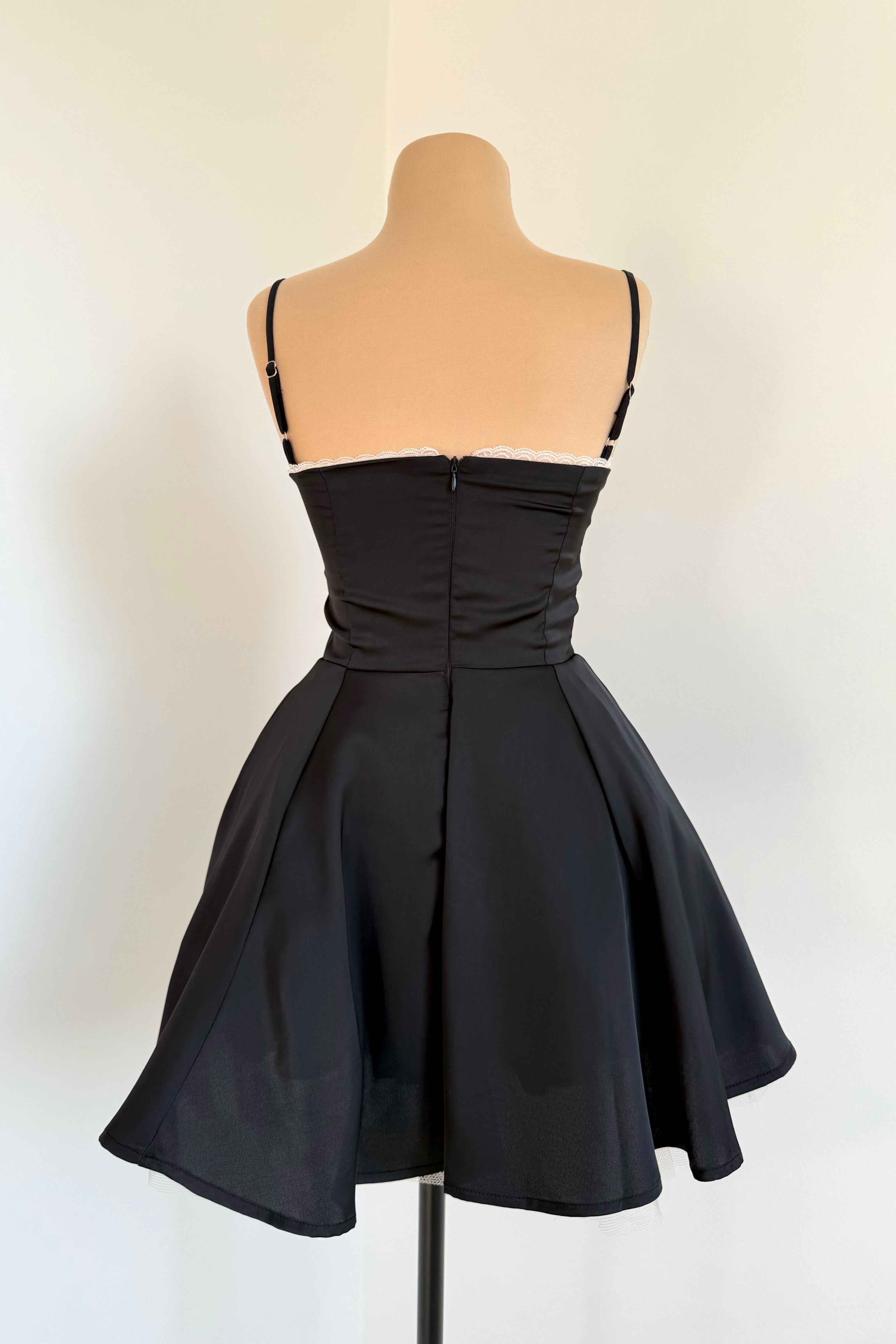 Anneliese Dress