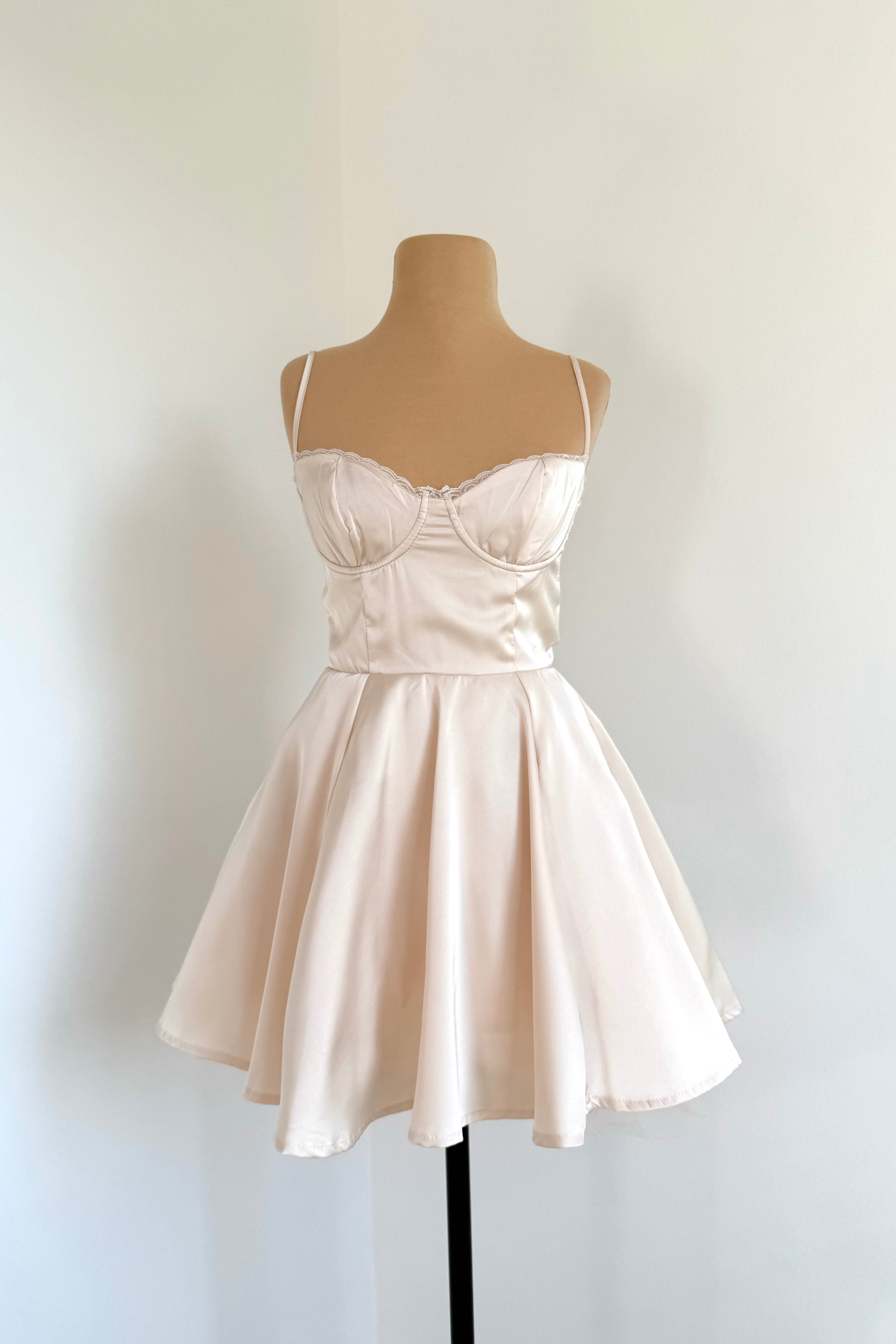 Anneliese Dress