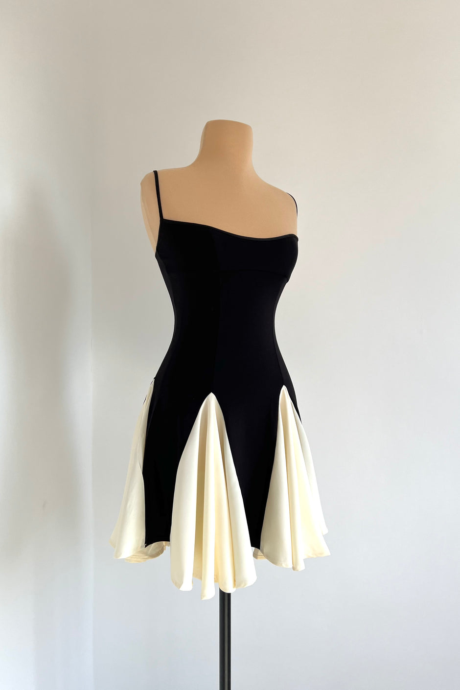 Esma Dress
