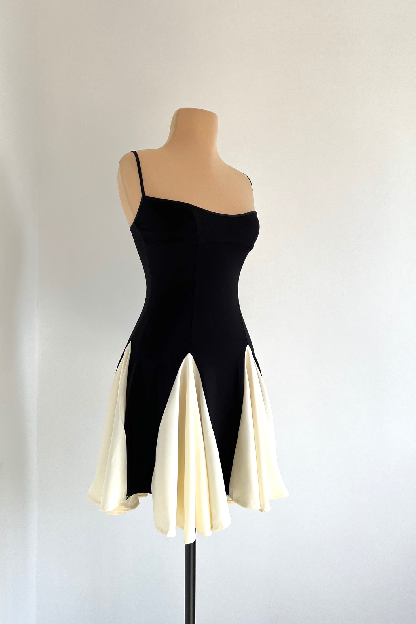 Esma Dress